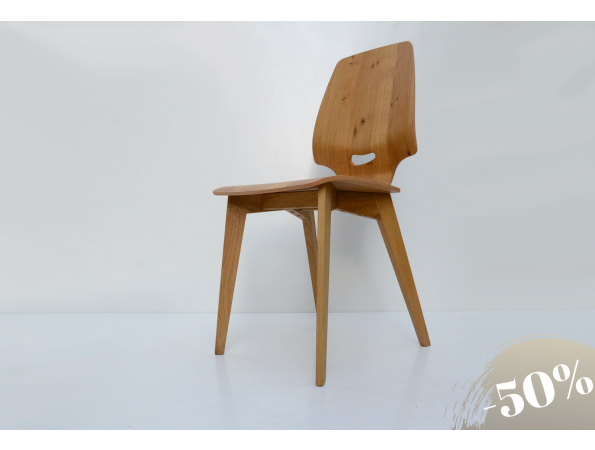 FINN chair. Wild oak