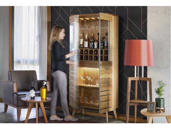 BAROSO Barschrank / Vitrine in Eiche