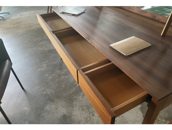 THEO desk plus, black walnut