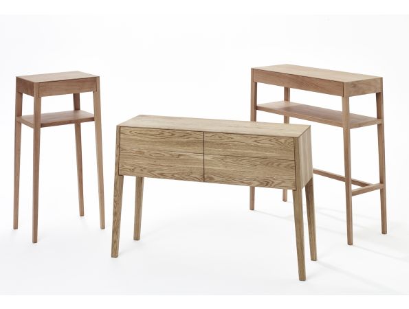 THEO UP console tables