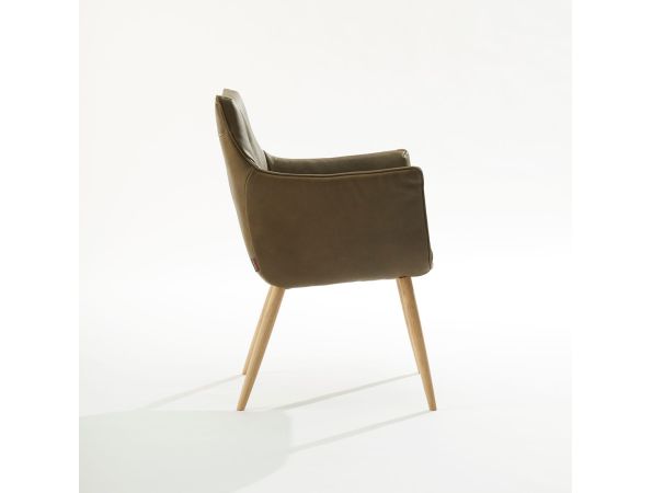 CHIEF low dining chair