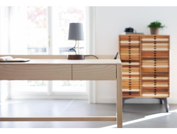 THEO desk plus - kőris