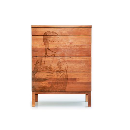 SOLID Chest of drawers, pear with laser engraving