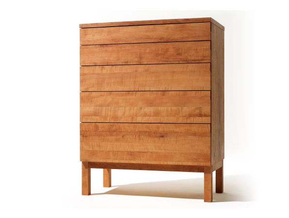 SOLID chest of drawers